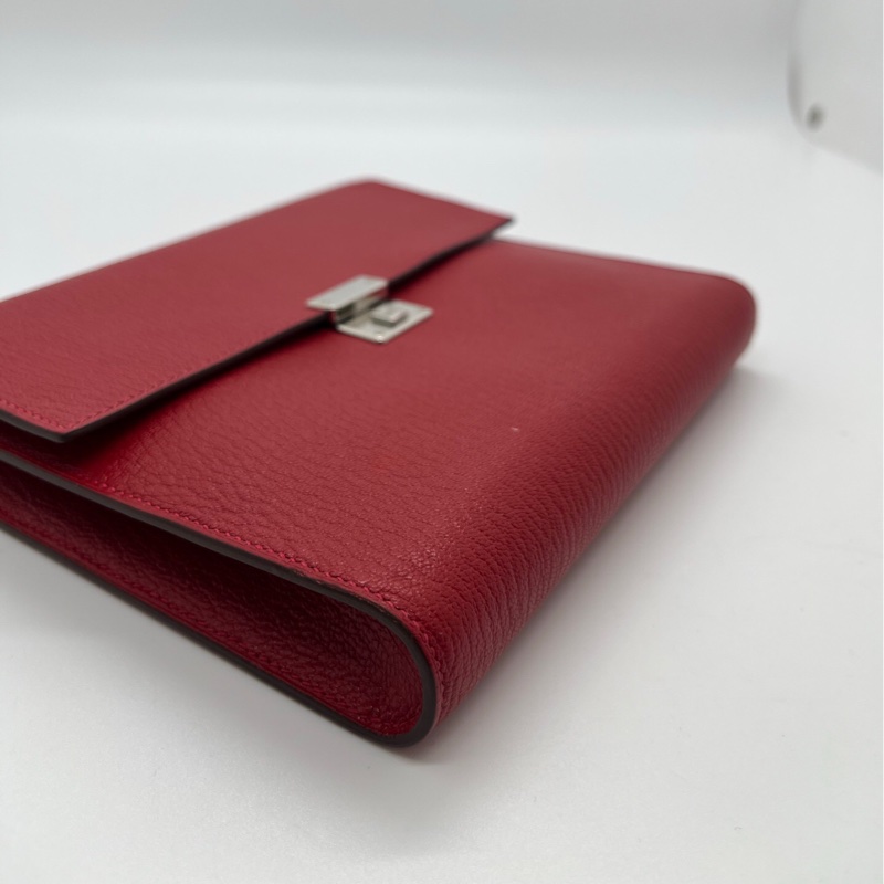 Hermes/愛馬仕 chic16 銀扣，國旗紅，D刻16*2*13.5-2