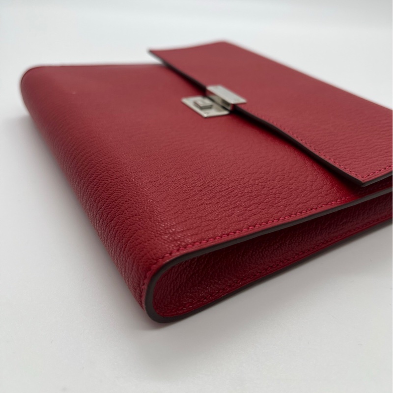 Hermes/愛馬仕 chic16 銀扣，國旗紅，D刻16*2*13.5-3
