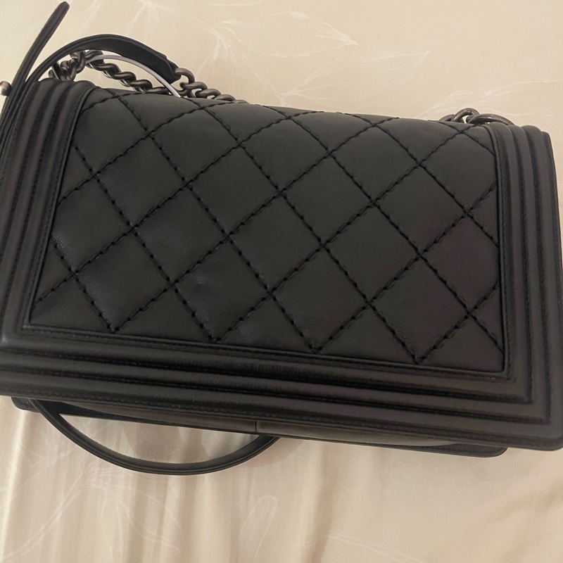 Chanel Leboy 28-10