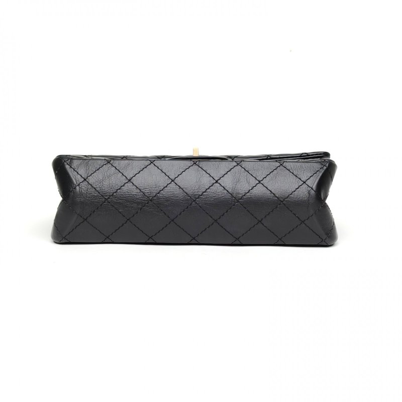 CHANEL 2.55口蓋包小號24黑色牛皮26開金扣肩背包-4