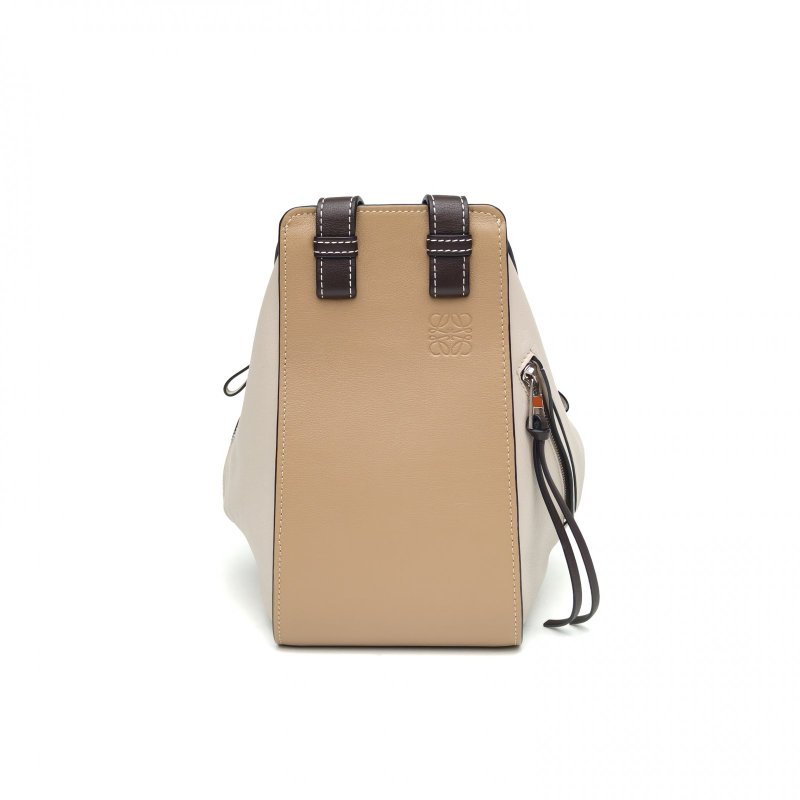 LOEWE Hammock吊床包小號拼色牛皮銀扣肩背包-3