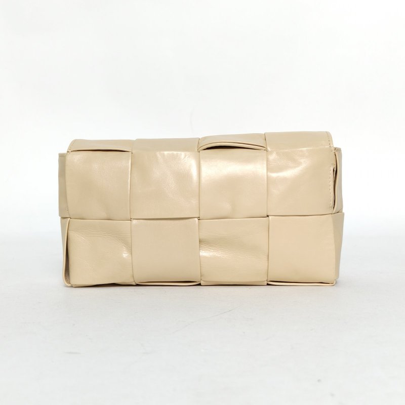 BOTTEGA VENETA 米色牛皮Cassette19斜挎包肩背包-2
