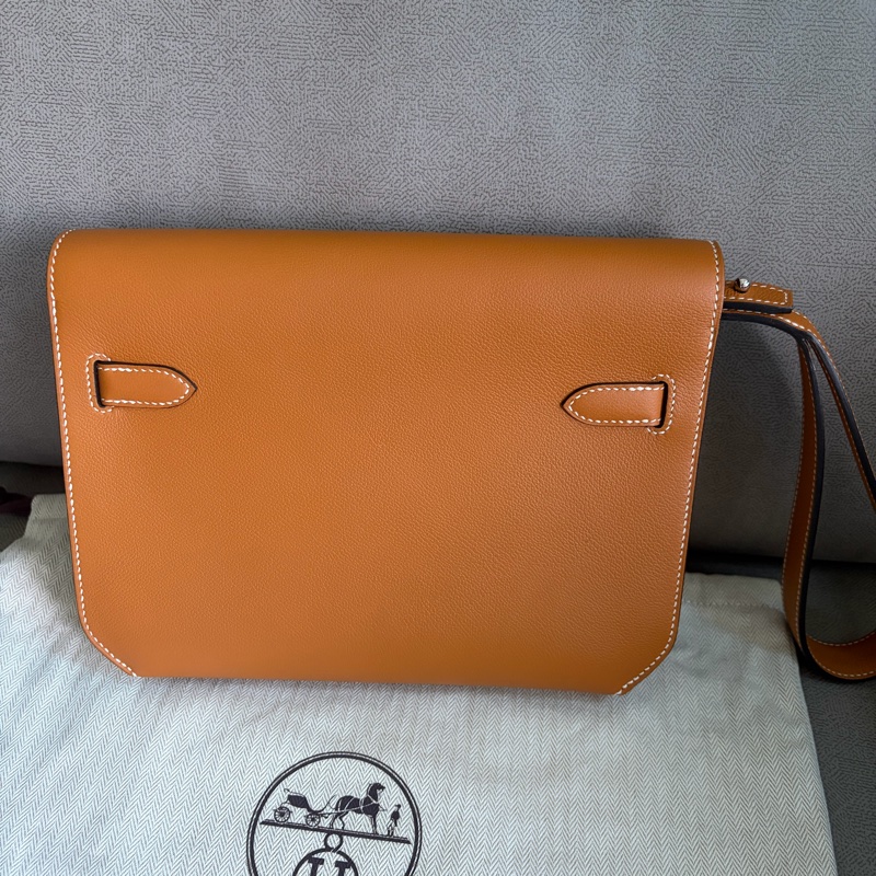 未使用品Hermes Kelly depeches 25-1
