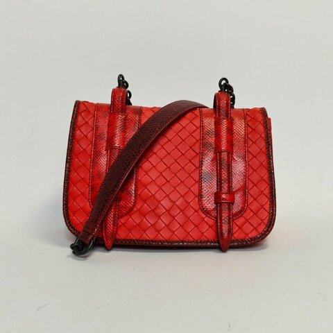 BOTTEGA VENETA 紅色羊皮鎢鋼扣編織拼皮斜跨包肩背包