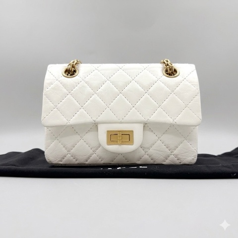 Chanel/香奈兒 白色牛皮2.55mini 晶片款  尺寸：20*13*7