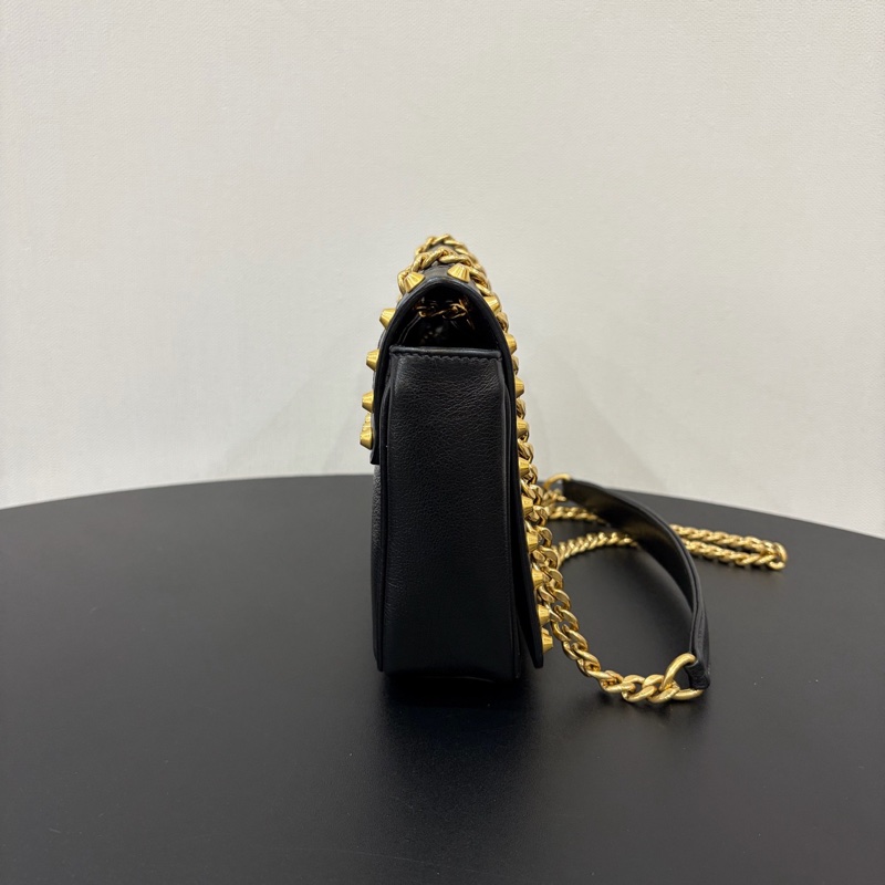 Prada/普拉達 金色鉚釘單肩斜挎包-3
