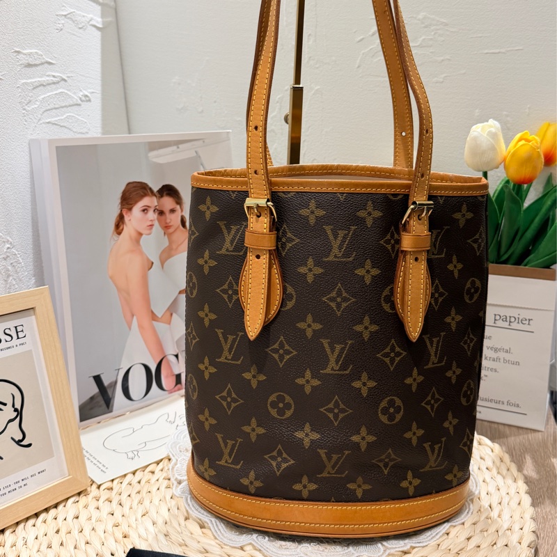 Louis Vuitton Monogram Petit Bucket 水桶包-1