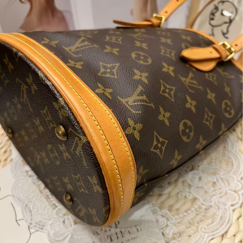 Louis Vuitton Monogram Petit Bucket 水桶包-9