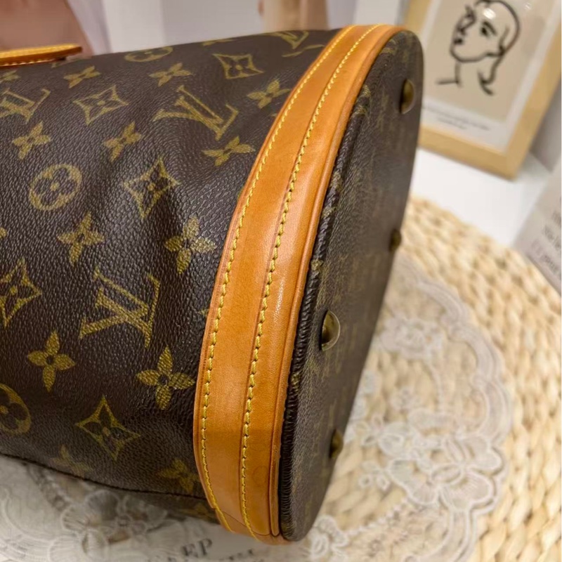 Louis Vuitton Monogram Petit Bucket 水桶包-10
