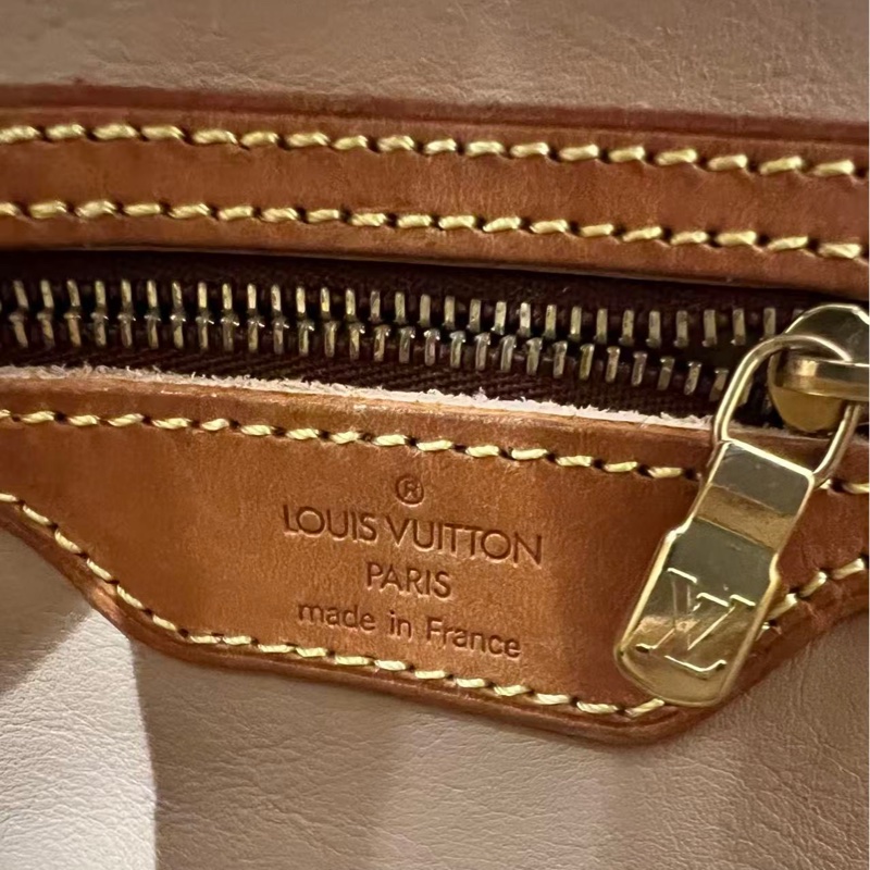 Louis Vuitton Monogram Petit Bucket 水桶包-16