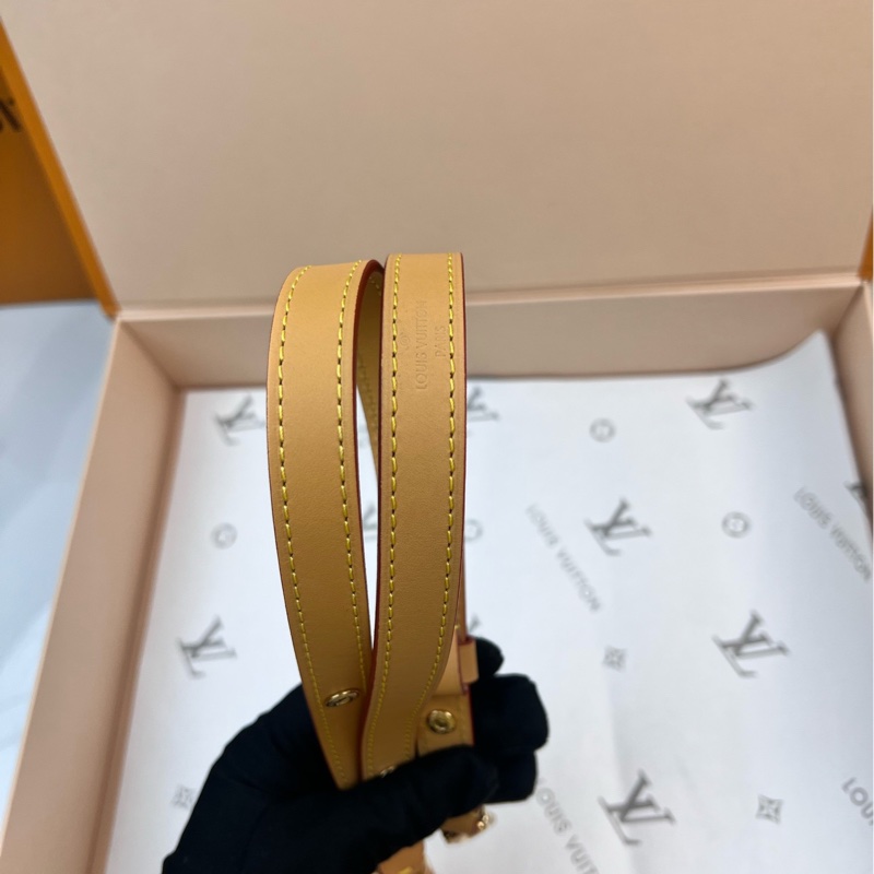 LV黃牛角 五金帶膜-7
