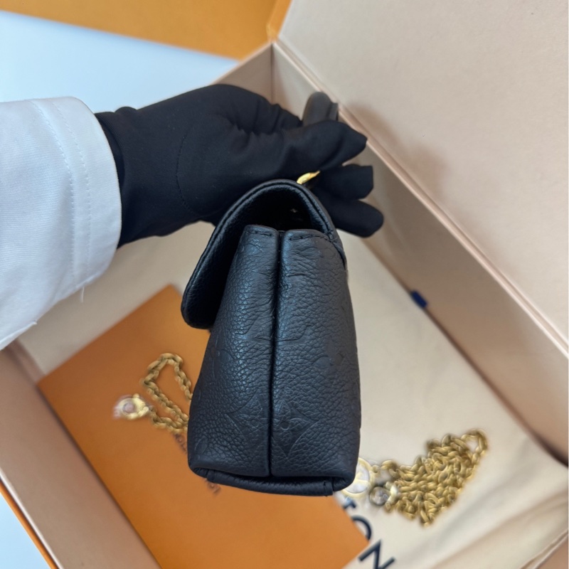全新 lv 瑪德琳nano黑 全皮芯片款-3