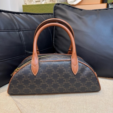 CELINE/賽琳 TECKEL 中號保齡球包 秀款限量  🈚附件