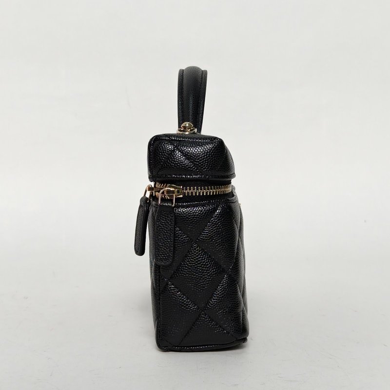 CHANEL 黑色荔枝牛皮淺金扣25P雙C愛心鑽扣飯盒包肩背包-1