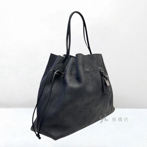 Y2023-LV Boundless黑牛皮雷射洞洞托特包M13179-1