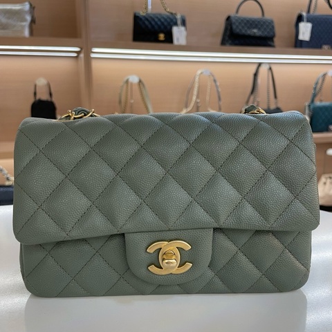 chanel经典荔枝皮大mini 25开 有保卡塵袋 無盒子 古巴绿金扣 尺寸 底長20*高12cm