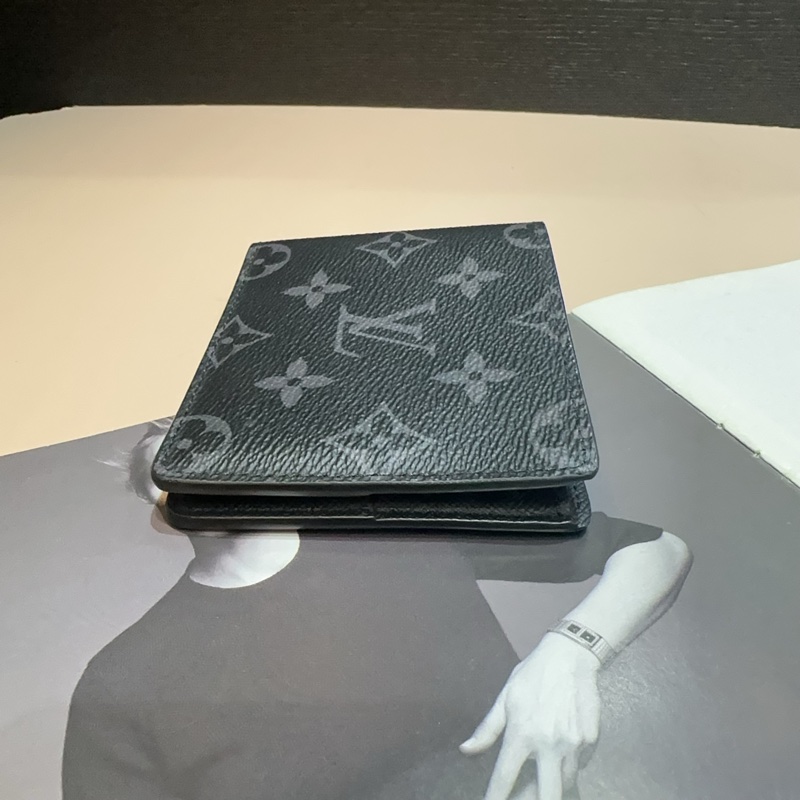 Lv 黑灰原花Slender對開8卡短夾-3