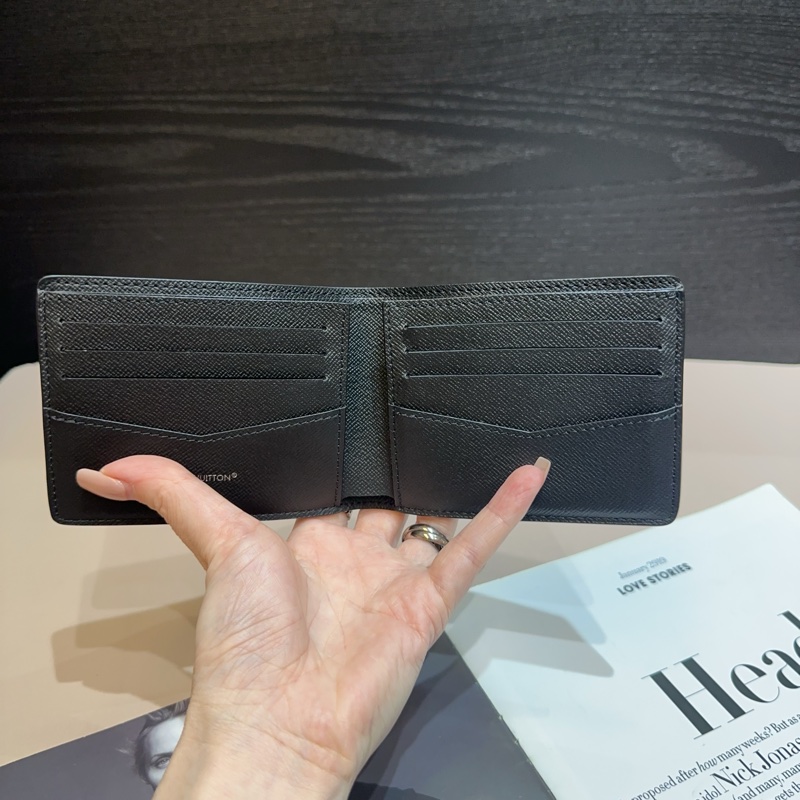 Lv 黑灰原花Slender對開8卡短夾-5