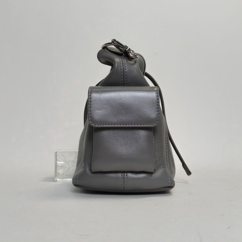 LOUIS VUITTON CARRYALLCargo小號灰色羊皮銀扣晶片肩背包-3