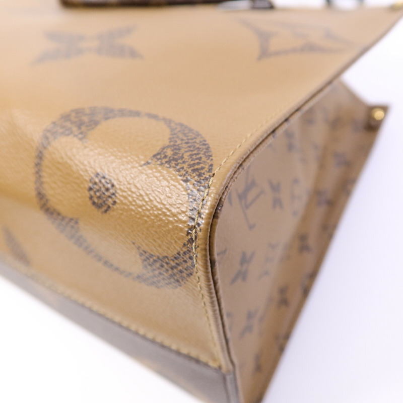 LOUIS VUITTON Monogram Giant On The Go MM手挽袋-11