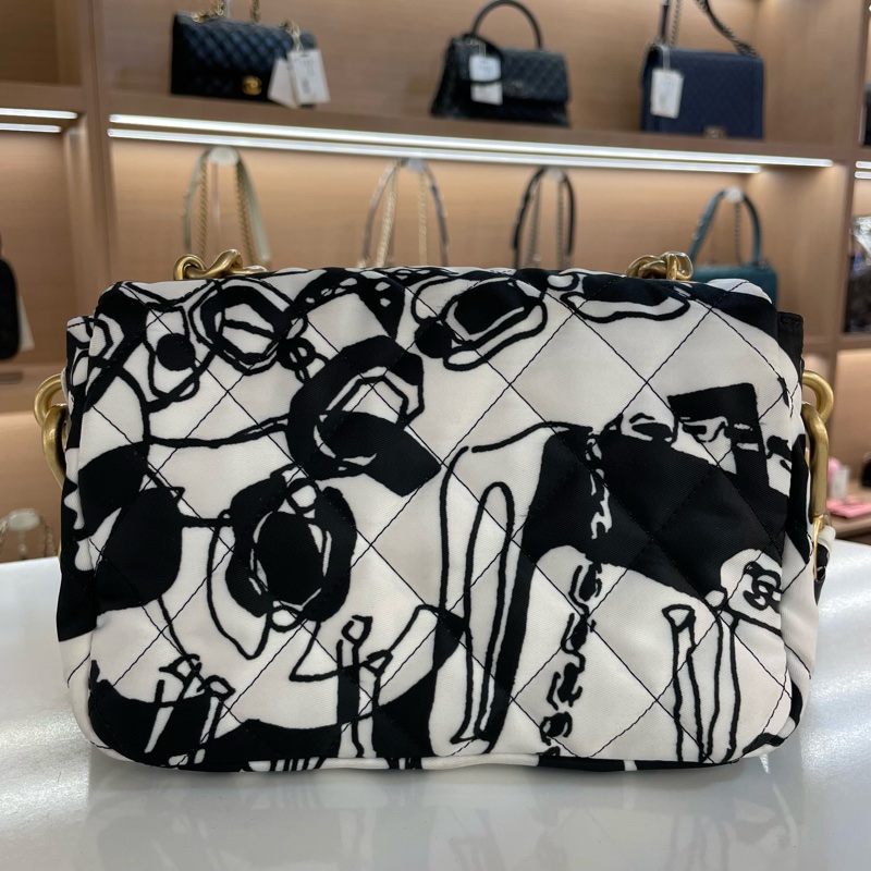 Chanel 香奈儿黑白涂鸦cf手绘丝巾粗链条手提包斜挎包单肩包 小號 芯片款 無盒子 有塵袋 尺寸 底長20*高12cm-1