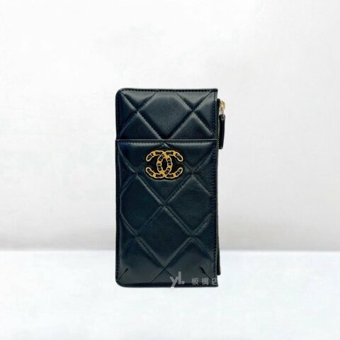 S5039-CHANEL 19黑羊皮一字拉鍊卡夾包AP1182