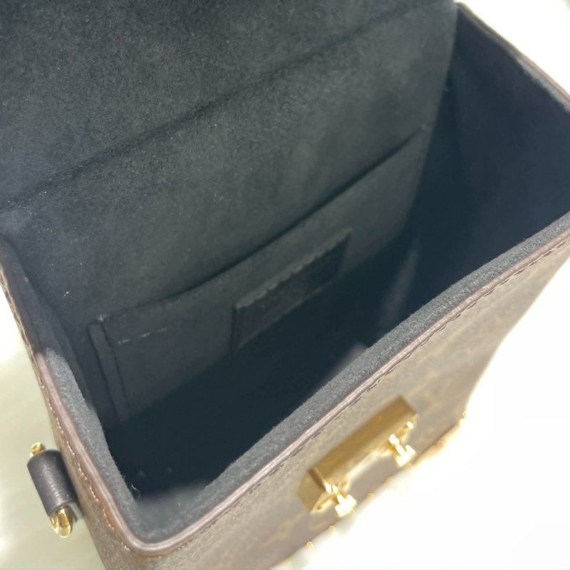 LV Camera Box兩用包 晶片款-4