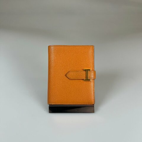 HERMES C刻 橘色BEARN短夾