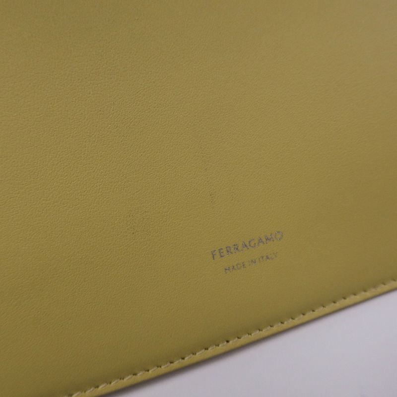 Salvatore Ferragamo 牛皮皮革Debossed Cut-Out Hobo肩背袋-16