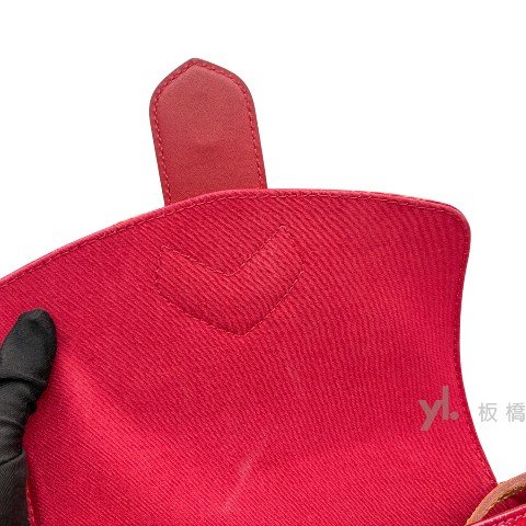 Y1904-LV 紅色漆皮肩背馬鞍包 M91728-6