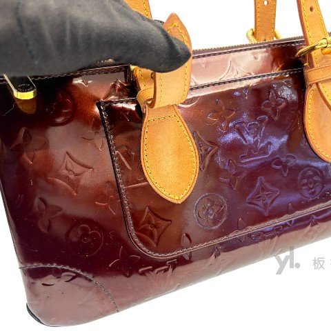 Y1907-LV 酒紅色漆皮肩背包 M93510-9