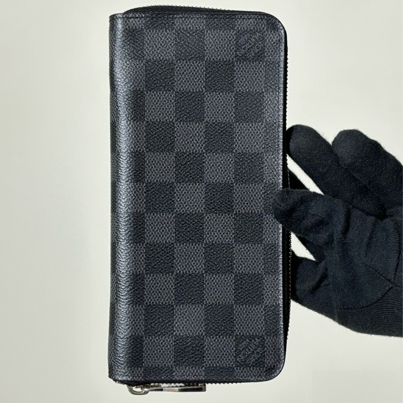 🔥近新美品 LV 路易威登 Louis Vuitton 黑棋盤格拉鏈 14卡長夾-0