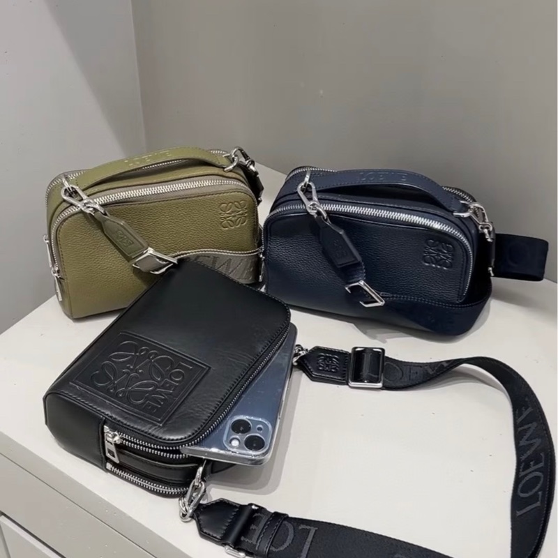 Loewe 相機 斜背包-5