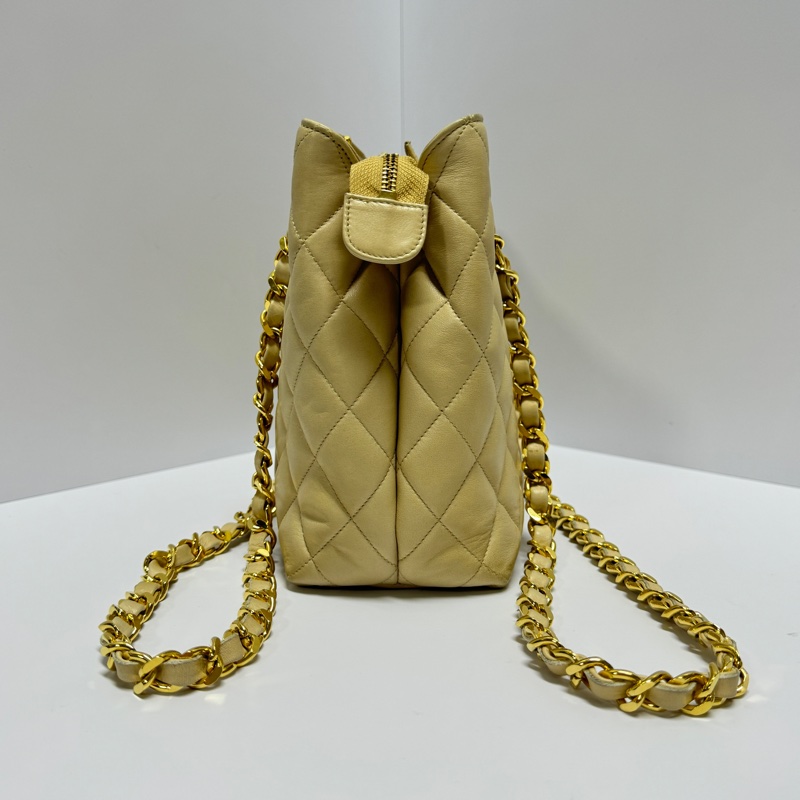 （超級新🆕） Chanel 澎彈羊皮 軟嫩Q彈 肩背包 【專櫃22.7萬】-12