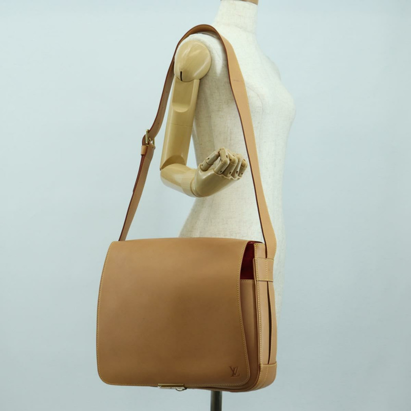 【日本直送】路易威登 Nomad SPO Abbesses 單肩背包 米色 LV 正品 176029SAV-28