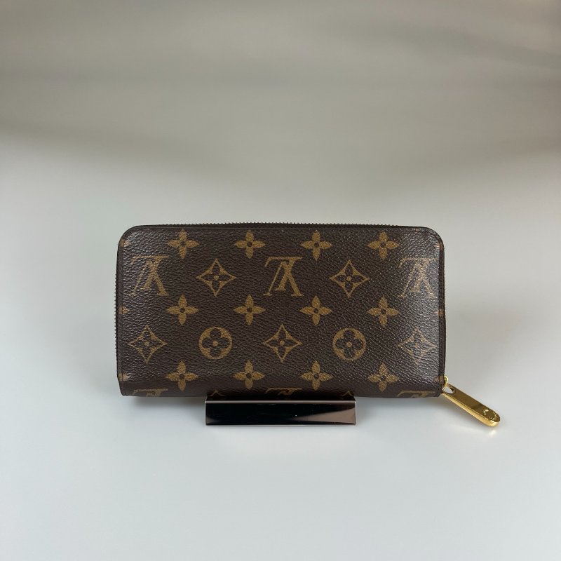 LV M4189 紫紅老花ㄇ字拉鍊長夾-1