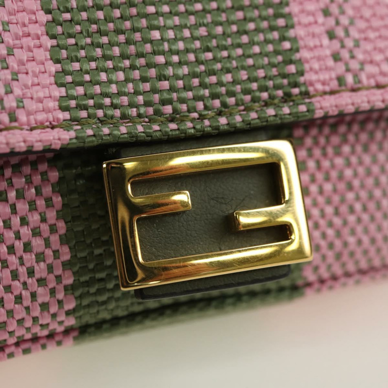 【日本直送】FENDI 鏈條肩包 Nano Baguette 帆布粉紅卡其色 正品 176756M-18