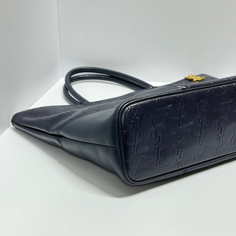 【極新🎁】 YSL 聖羅蘭 “YSL壓紋老花” 肩背包 （專櫃98,000）-12