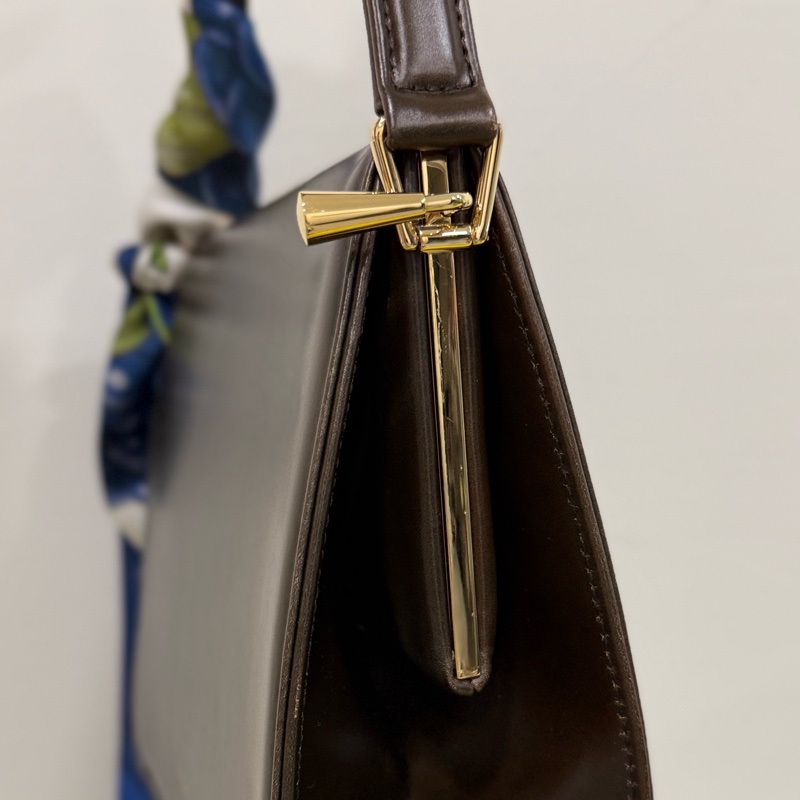 FERRAGAMO NEW FRAME S medium brown 手提-32