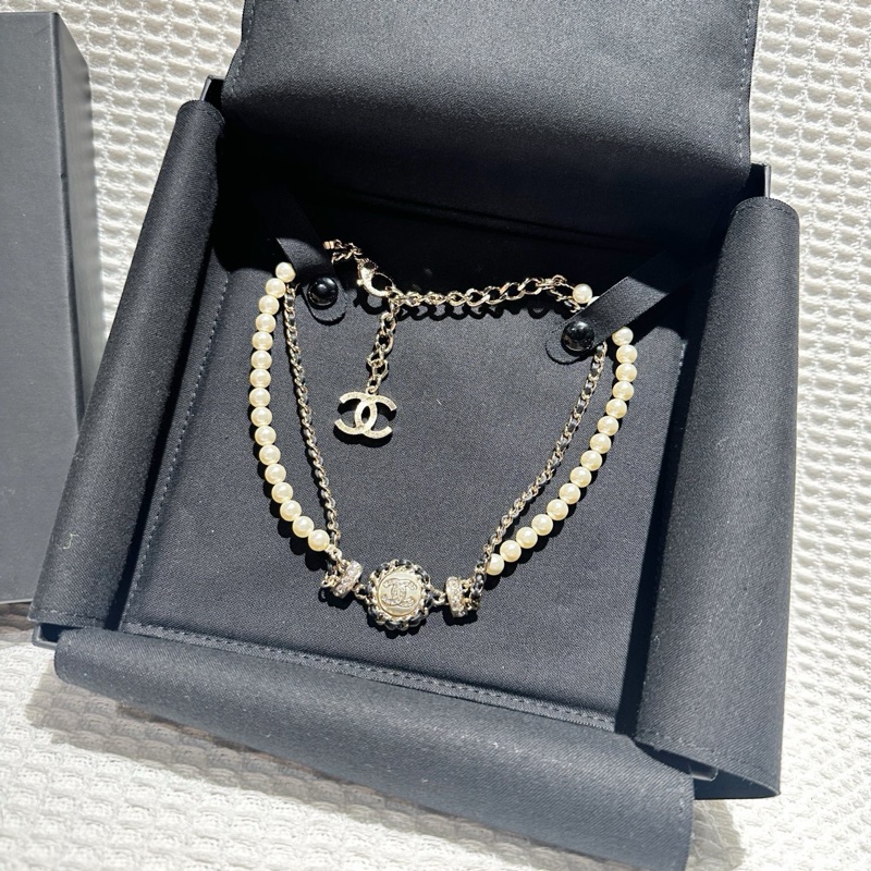Jennie 同款！Chanel 香奈兒 21k 皮穿練珍珠 項鏈 Choker-1