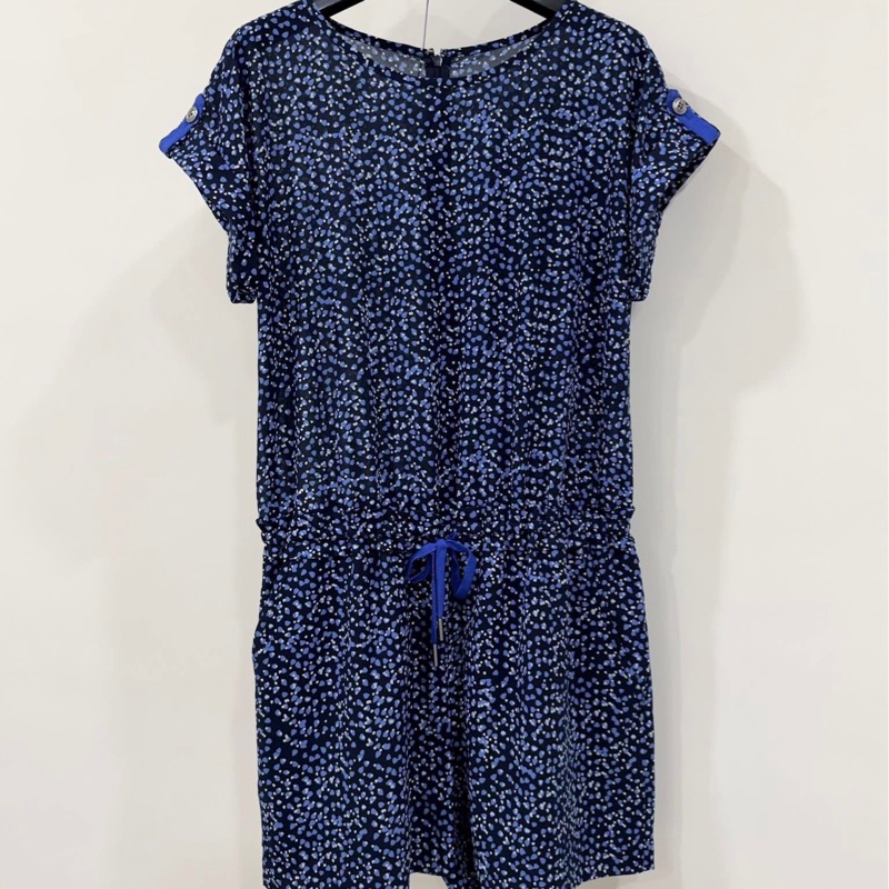 BURBERRY 肩扣抽繩綁帶口袋連身短褲-1
