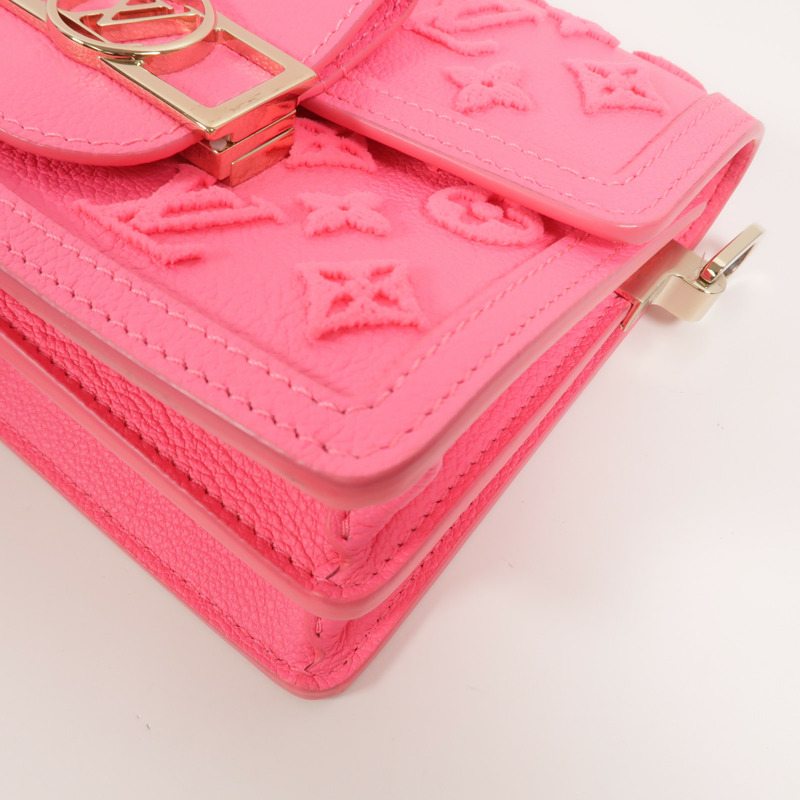 LOUIS VUITTON Monogram Tufted Mini Dauphine肩背袋-9