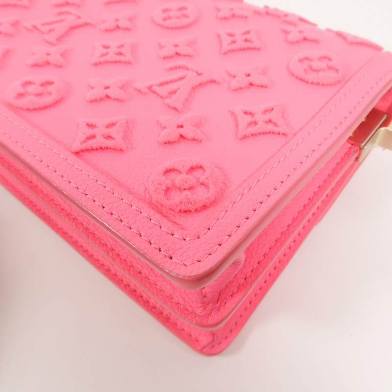LOUIS VUITTON Monogram Tufted Mini Dauphine肩背袋-11