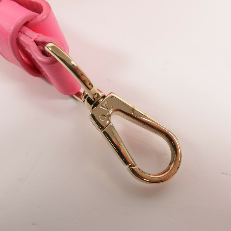 LOUIS VUITTON Monogram Tufted Mini Dauphine肩背袋-13