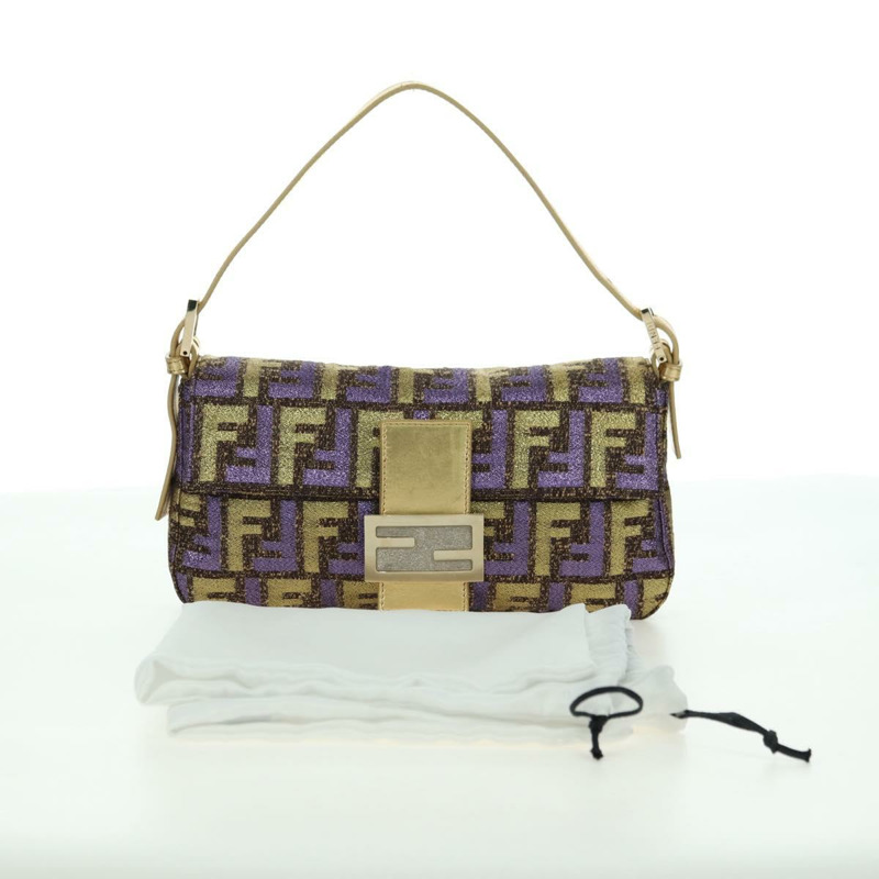 【日本直送】FENDI Zucca 帆布 Mamma Baguette 單肩包金色正品 YKZ560SM-11