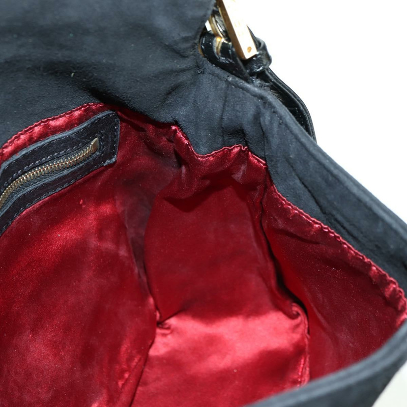 【日本直送】FENDI Mamma Baguette 單肩包 麂皮 黑色 金色 正品 yk20351SAM-22