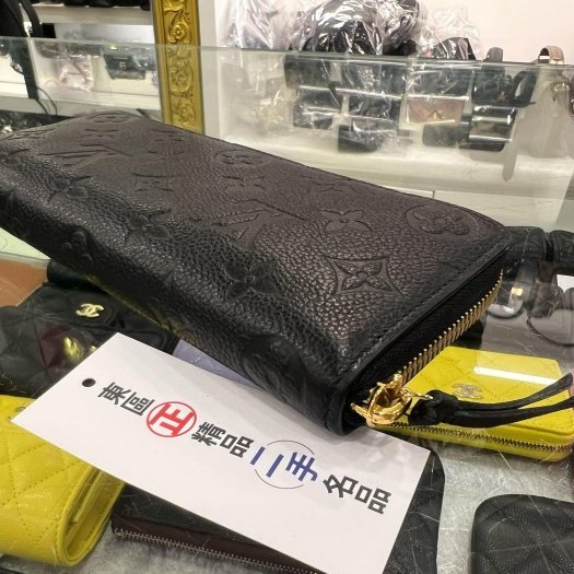 東區正精品㊣LOUIS VUITTON LV M60171 黑色全皮壓紋金釦ㄇ字拉鍊窄版長夾 RZ6420-7