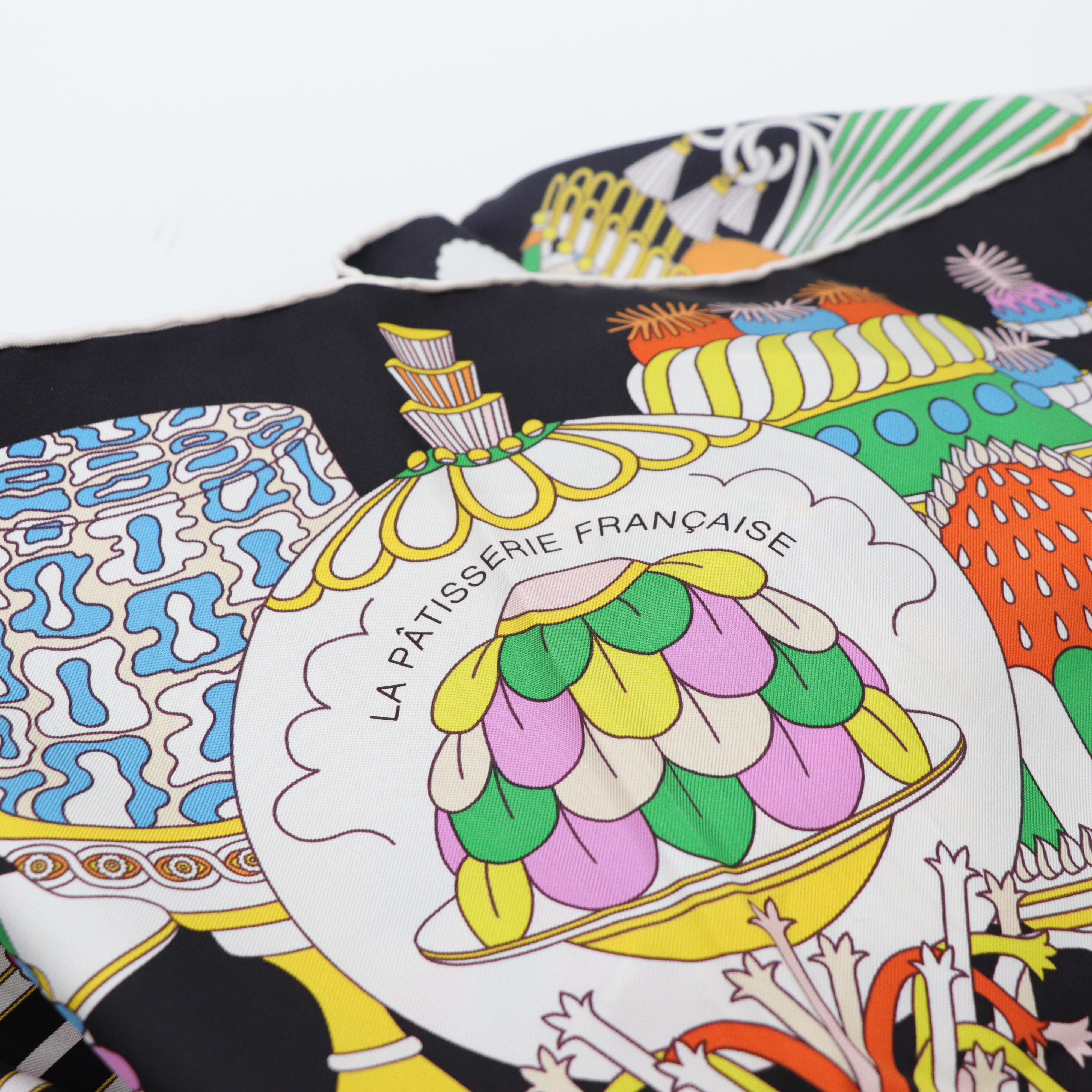 Hermès 愛馬仕 法式甜點 絲巾-5