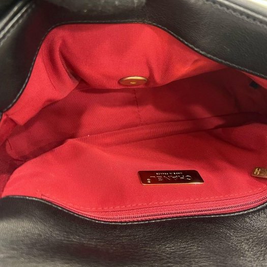 東區正精品㊣CHANEL 19 AS1160香奈兒黑色大菱格紋小羊皮金銀鍊肩背包手提包小號 26CM RZ6421-11