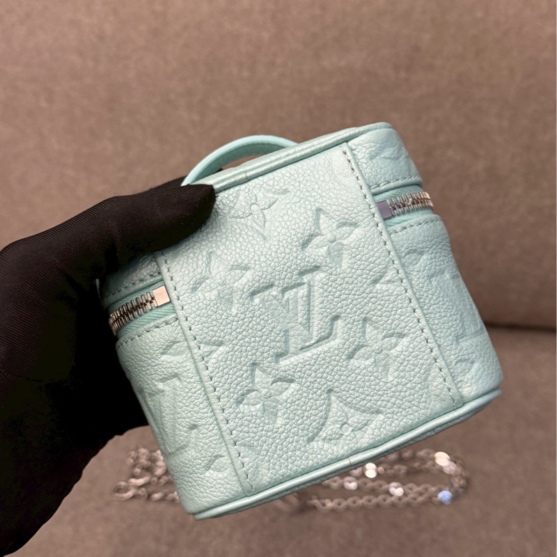 LV珠光薄荷化妝鏈條包-2